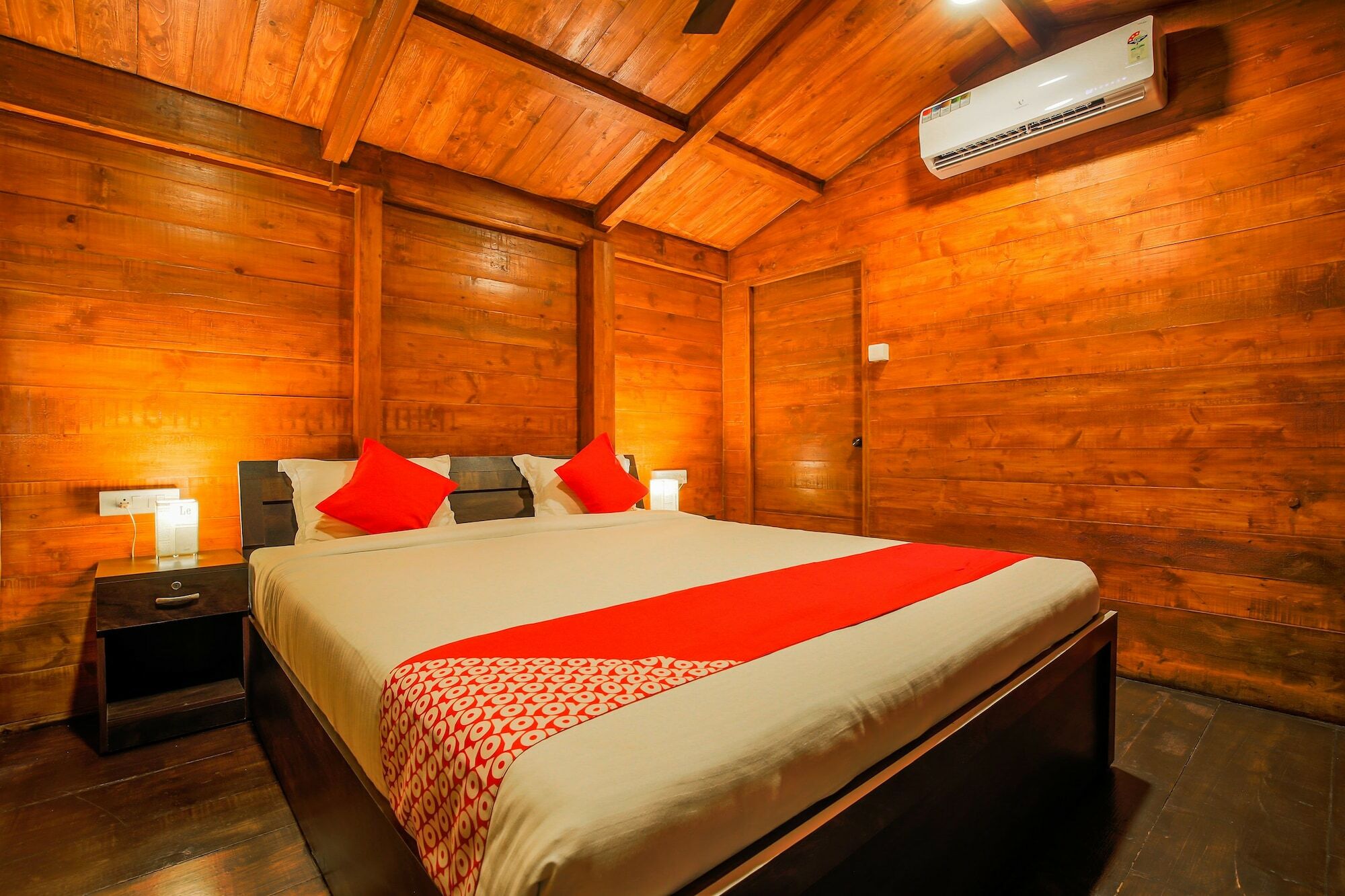 Oyo 24827 The Spot Bar Hotel Anjuna Εξωτερικό φωτογραφία