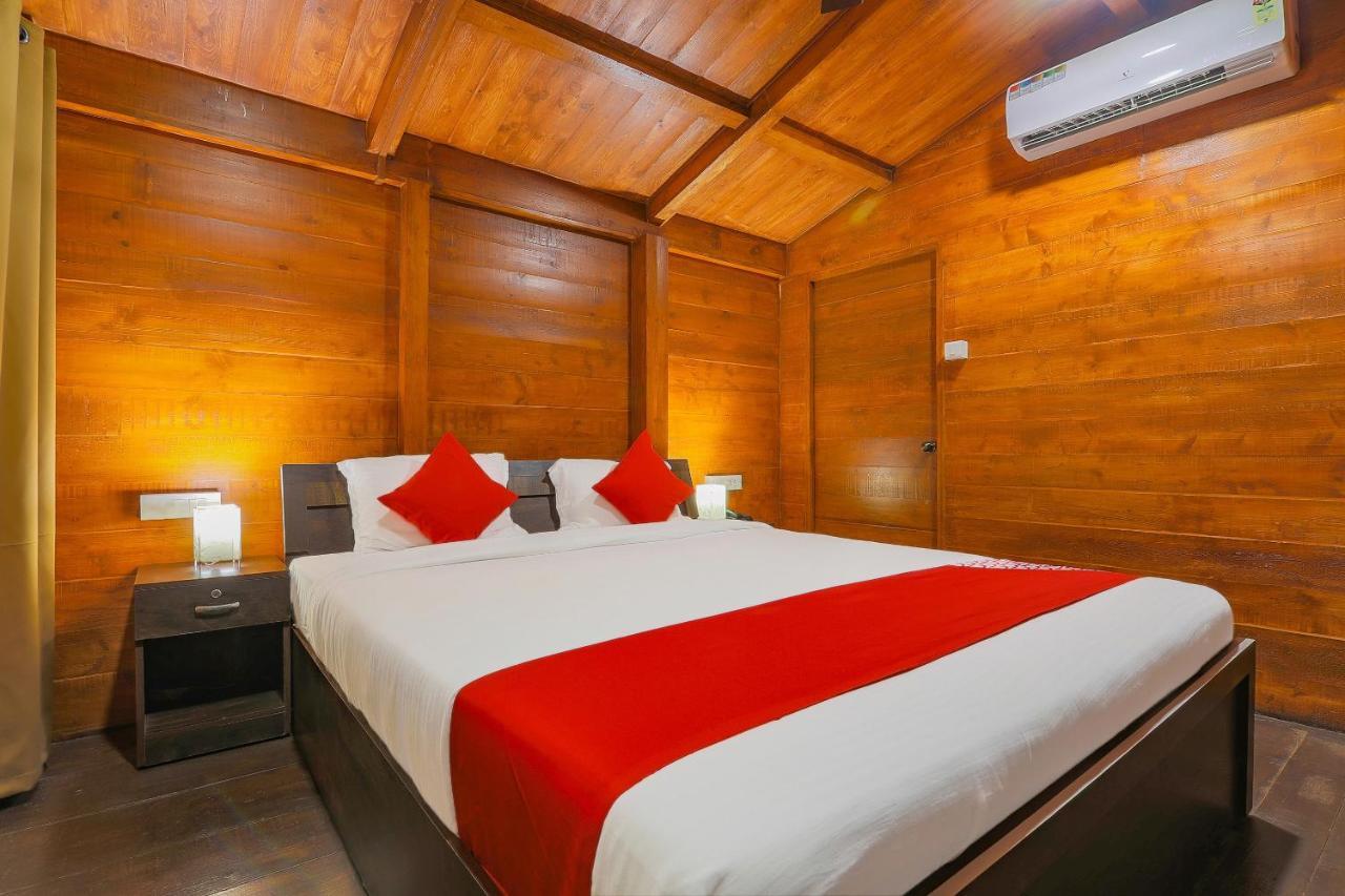 Oyo 24827 The Spot Bar Hotel Anjuna Εξωτερικό φωτογραφία